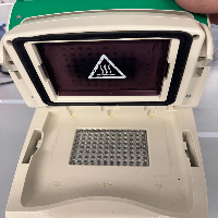 Bio-Rad T100 Thermal Cycler image 1